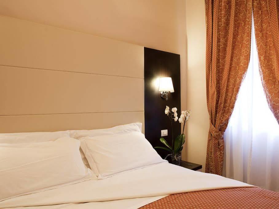 Hotel Ducale Rzym Zewnętrze zdjęcie
